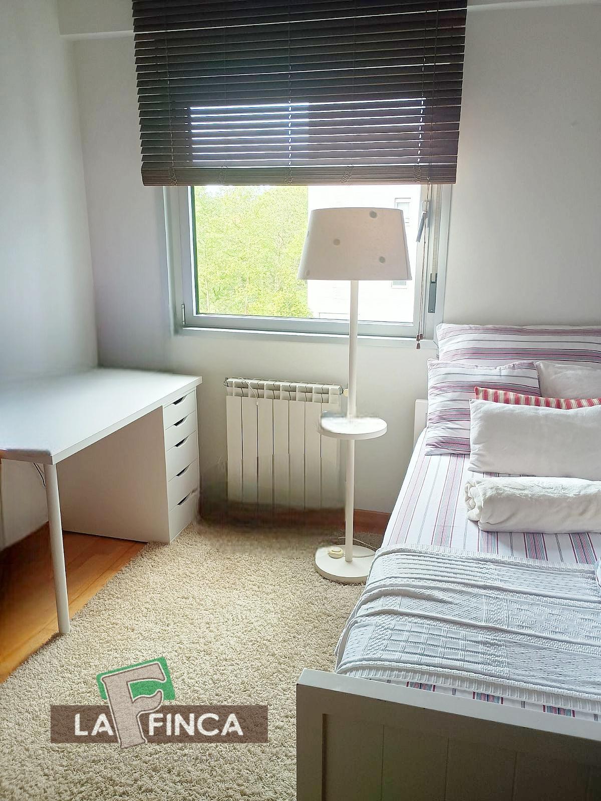 For sale of flat in Castrillón