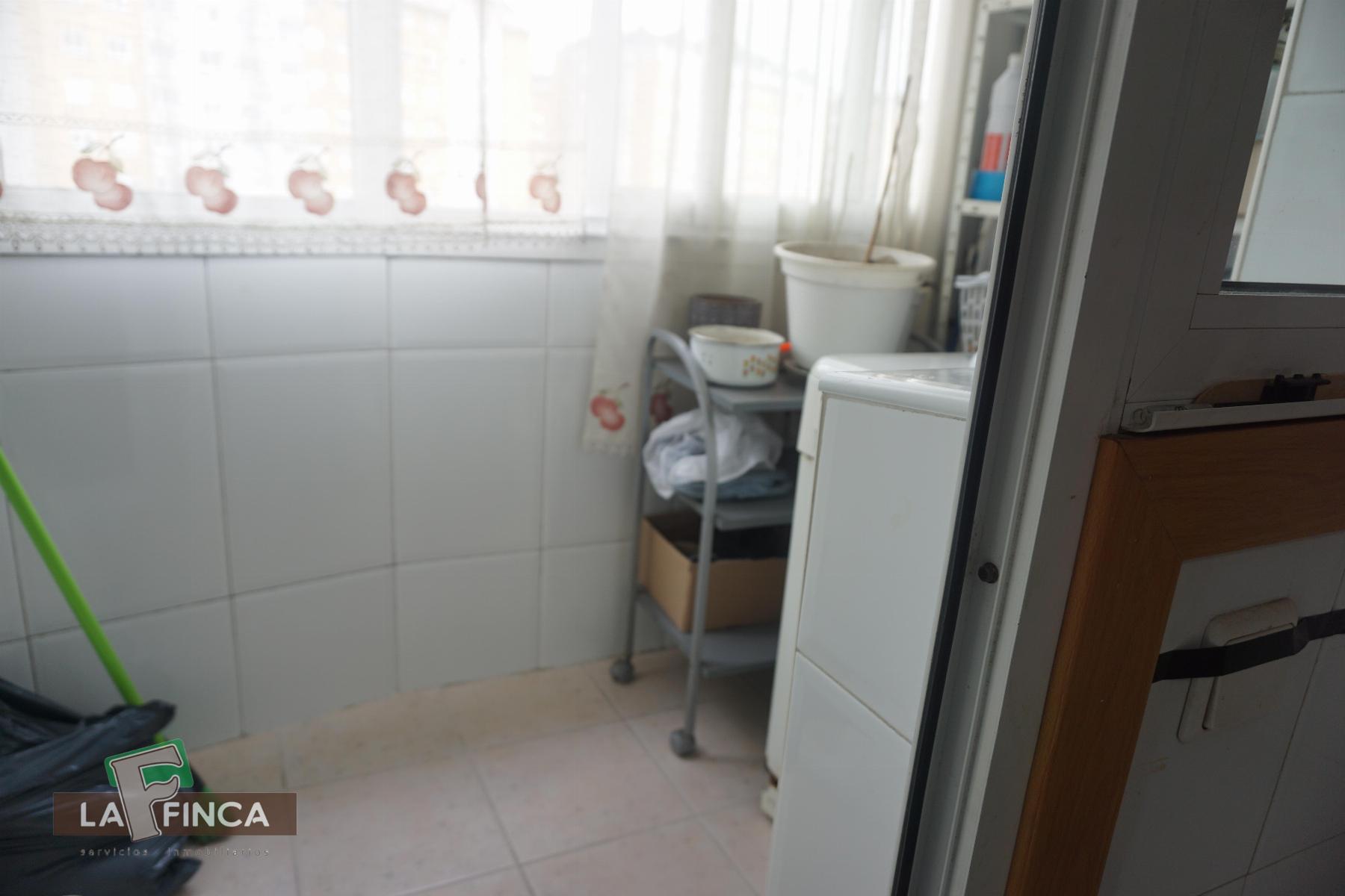 Venta de piso en Oviedo