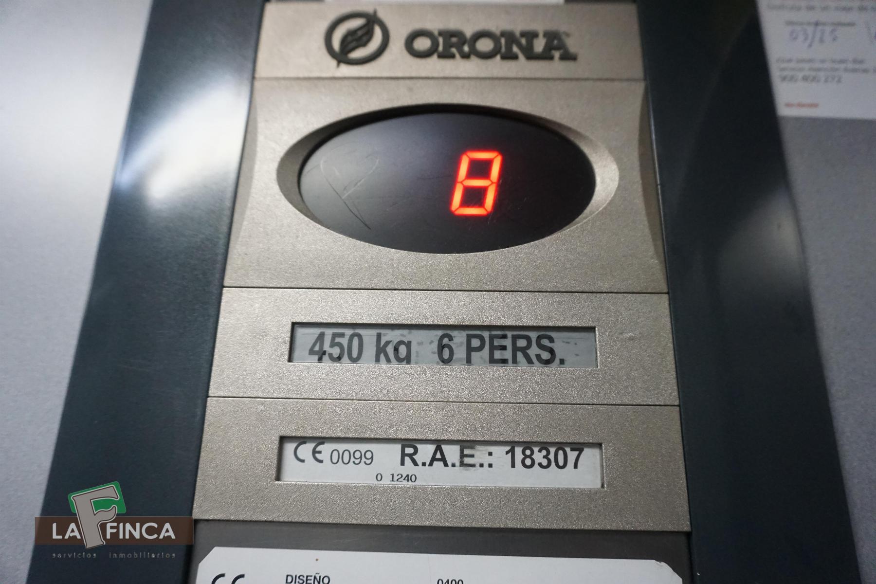 Venta de piso en Oviedo