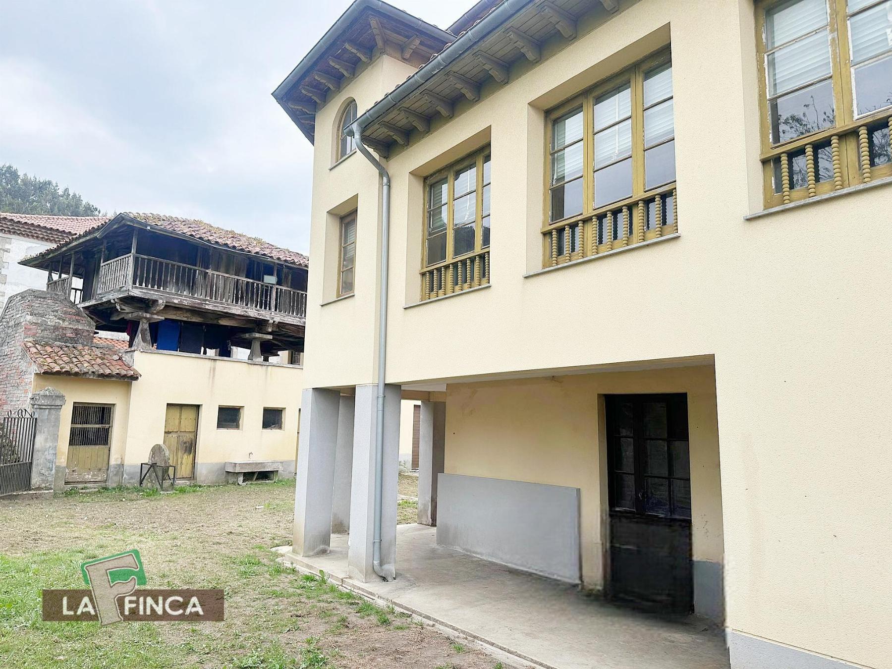 Venta de casa en Pravia