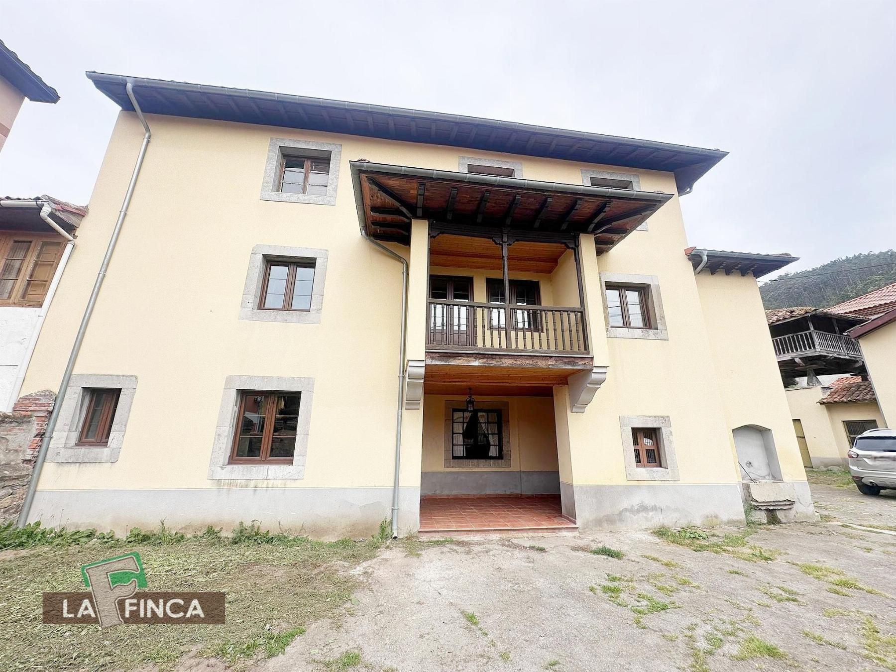 Venta de casa en Pravia