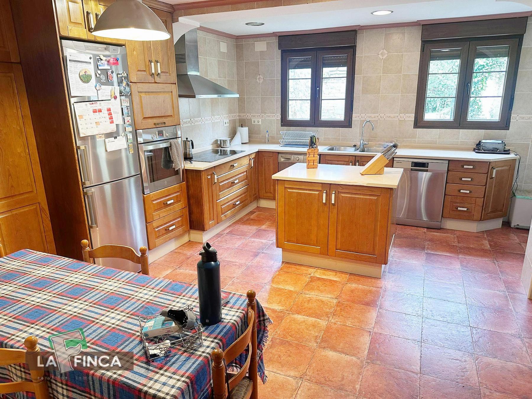 Venta de casa en Pravia