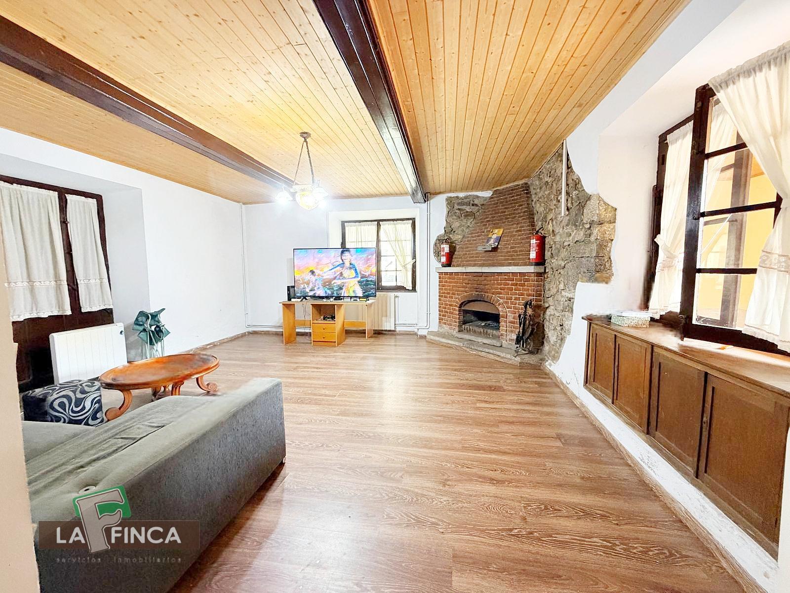 Venta de casa en Pravia