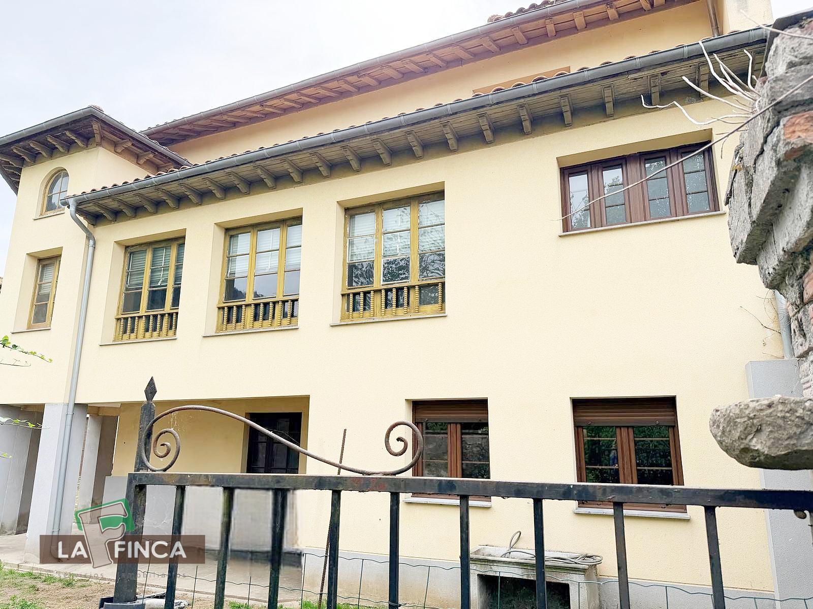 Venta de casa en Pravia