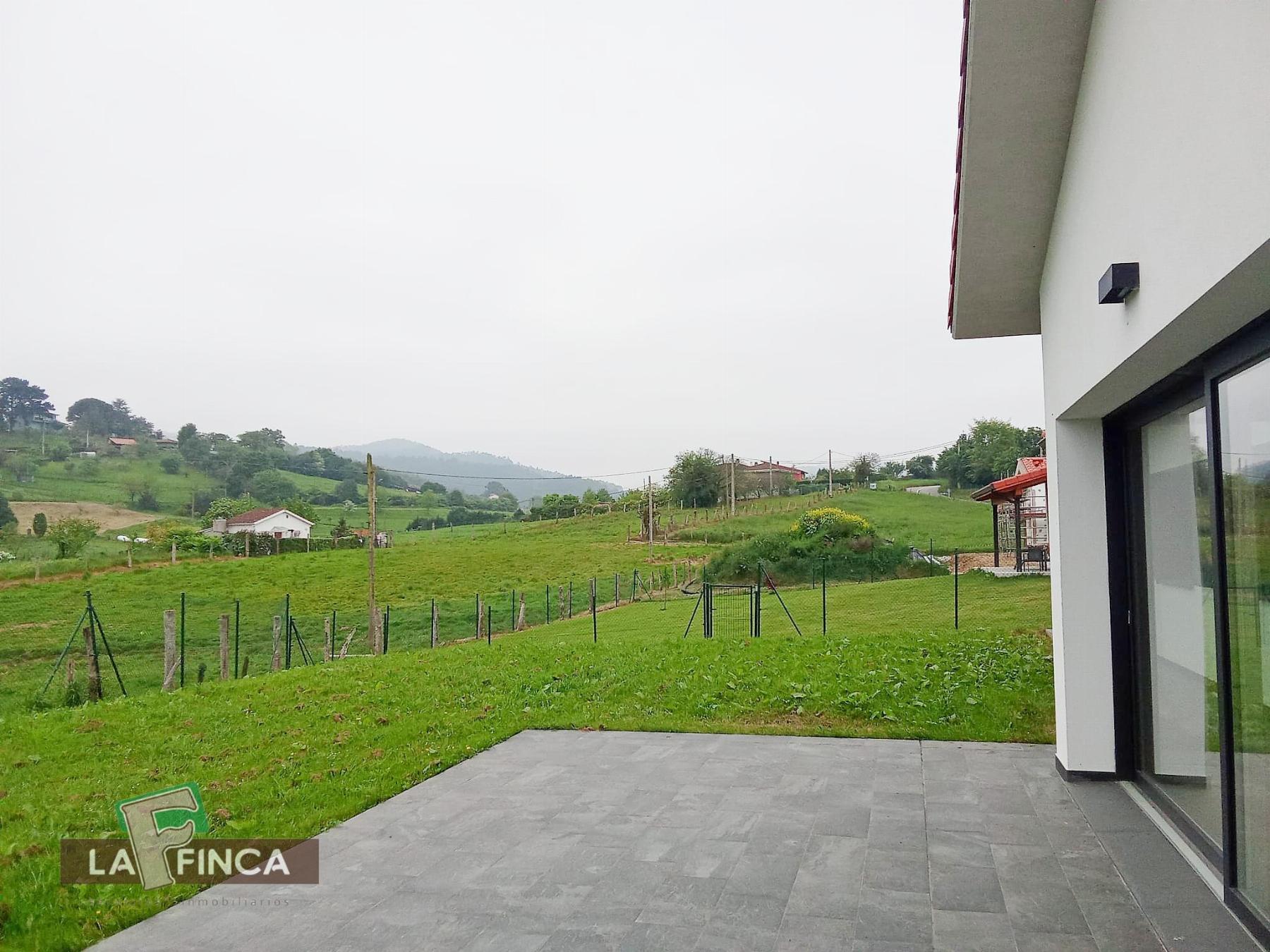 Venta de chalet en Castrillón