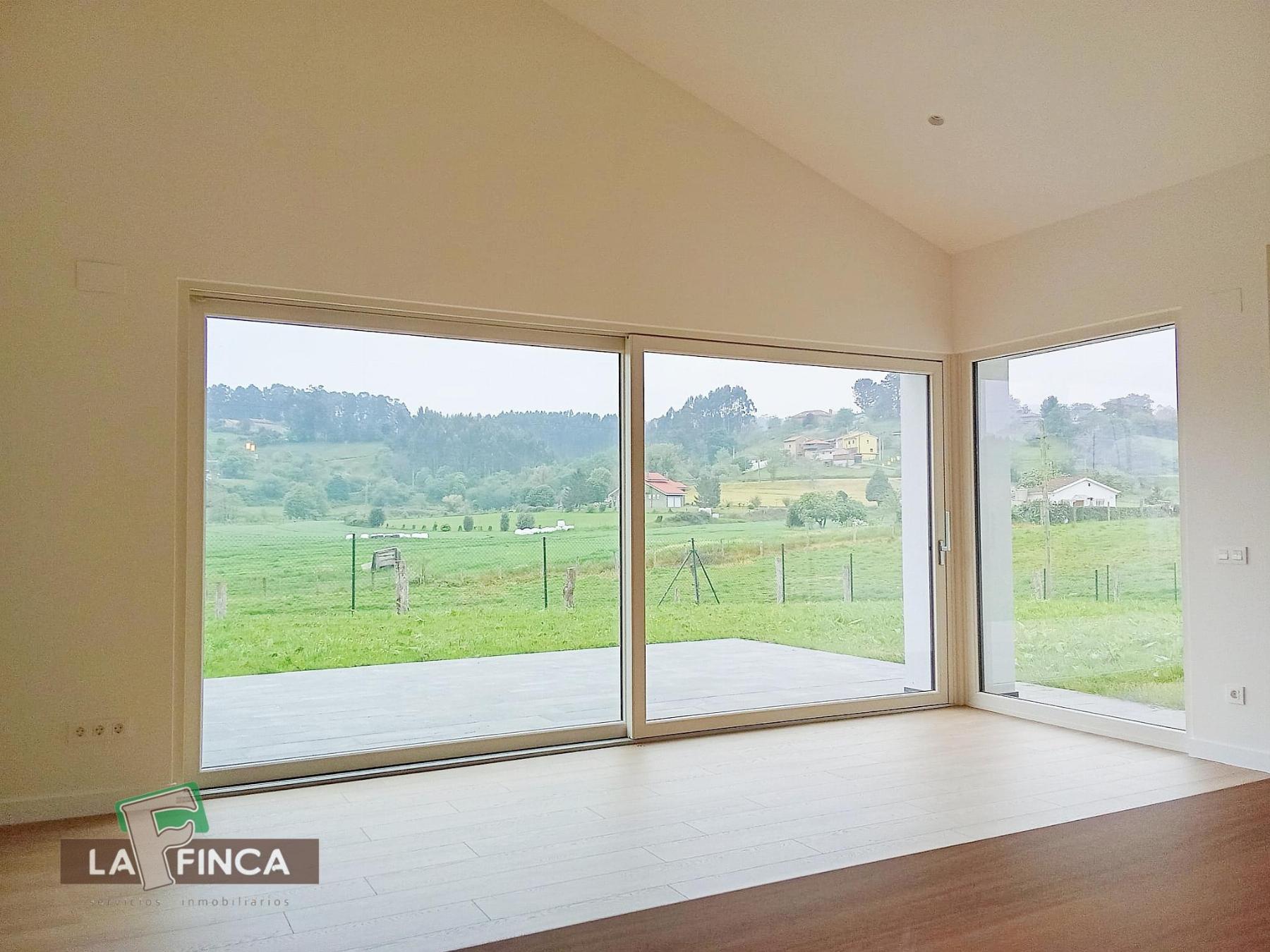 Venta de chalet en Castrillón