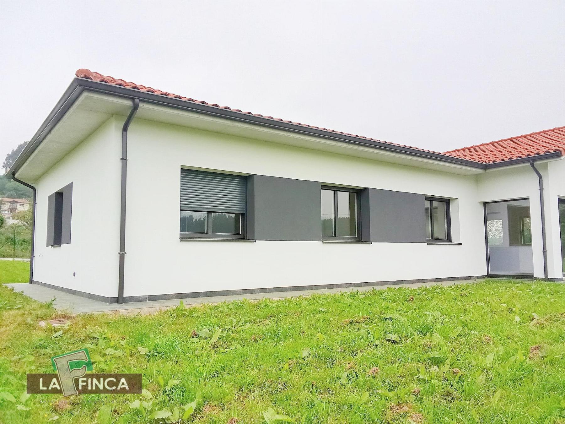 Venta de chalet en Castrillón