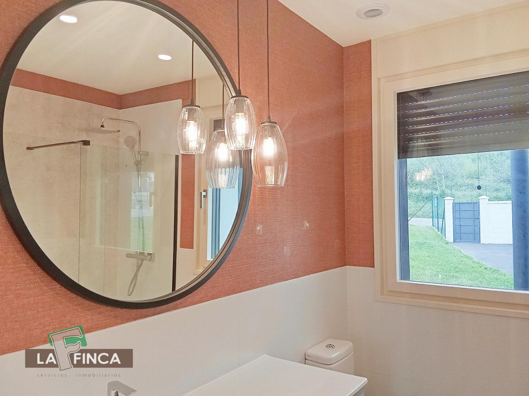 Venta de chalet en Castrillón