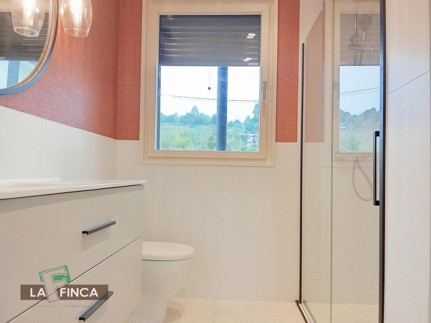 Venta de chalet en Castrillón