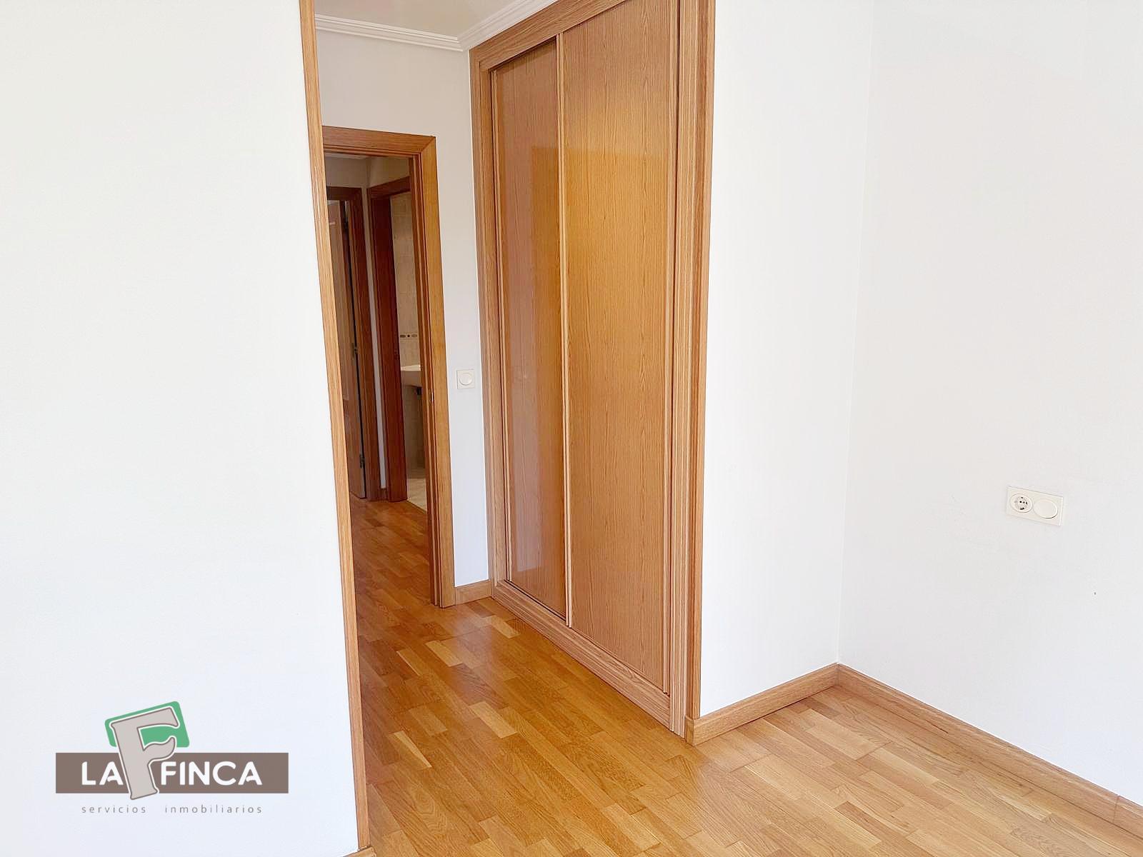 Venta de piso en Oviedo
