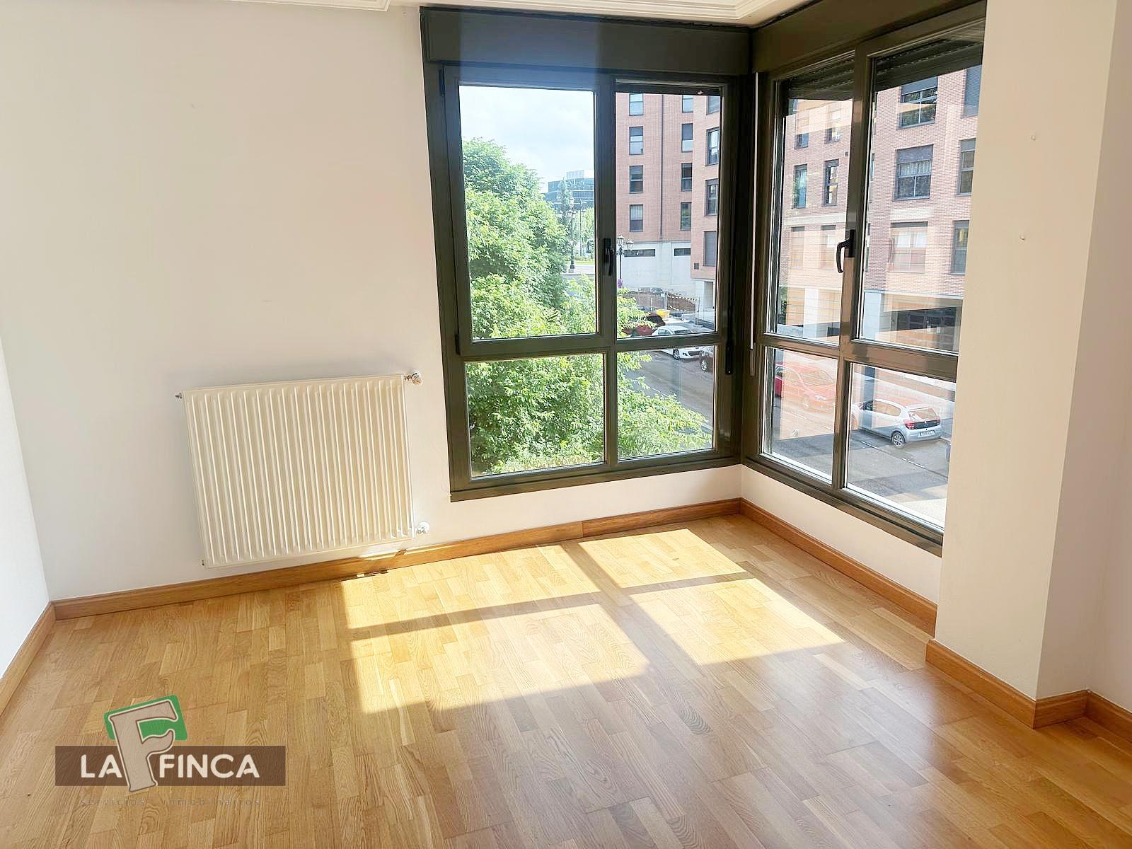 Venta de piso en Oviedo