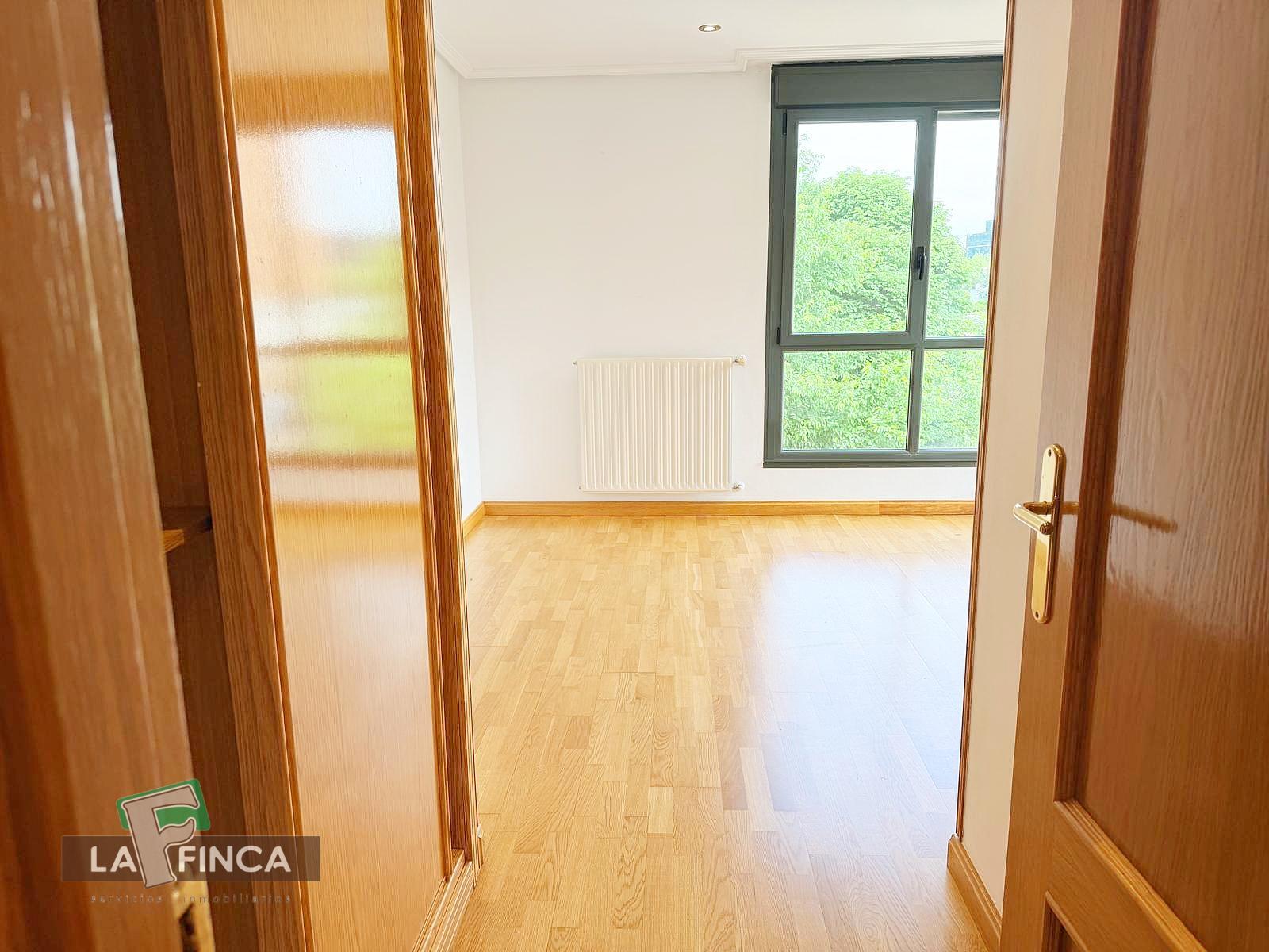 Venta de piso en Oviedo