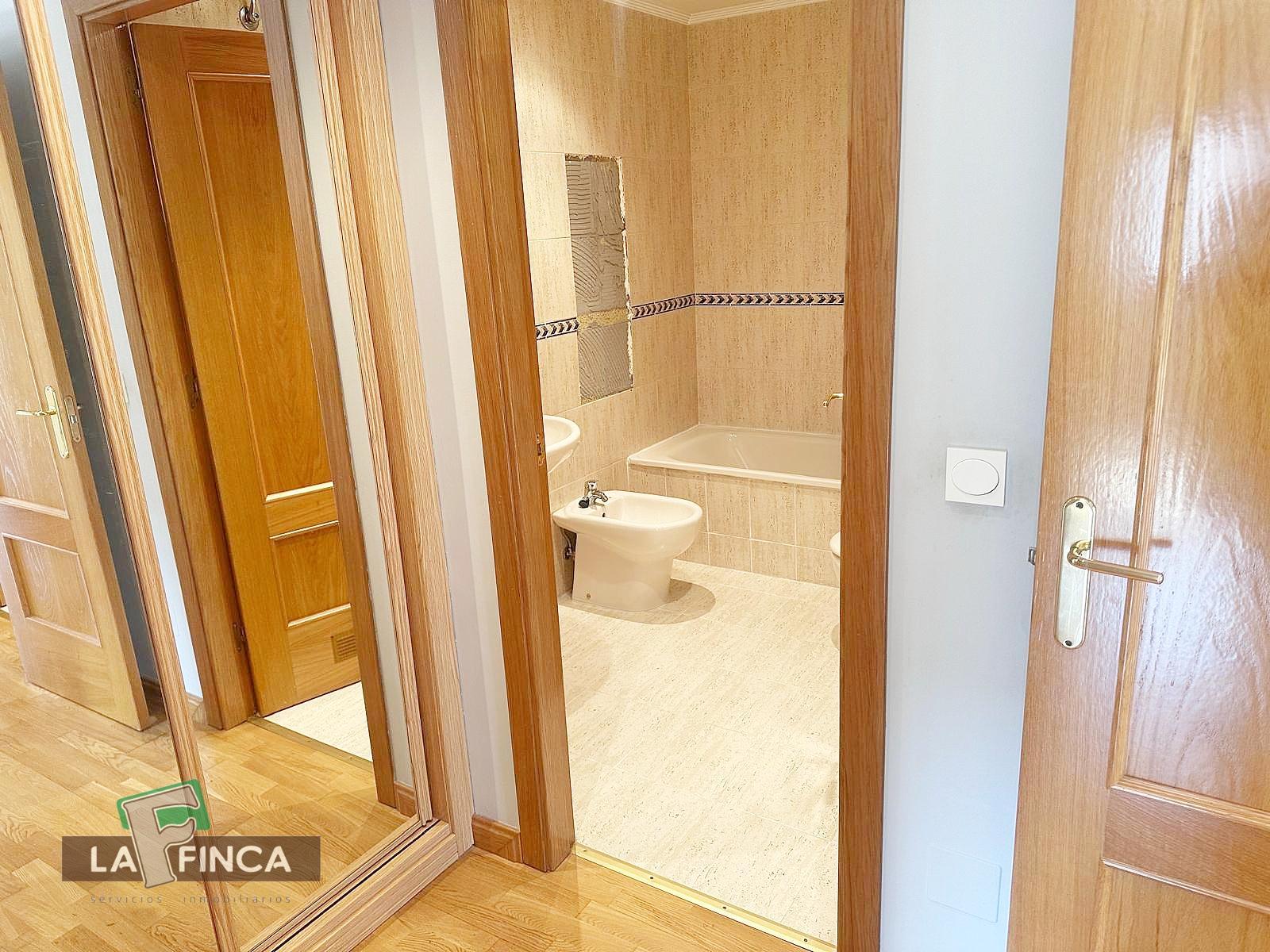 Venta de piso en Oviedo