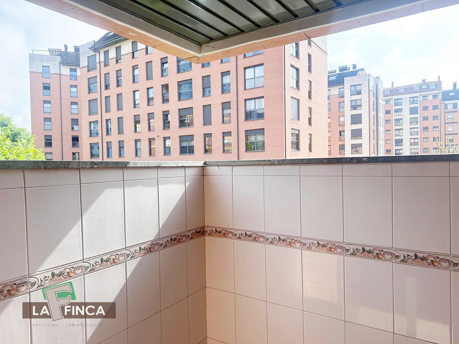 Venta de piso en Oviedo