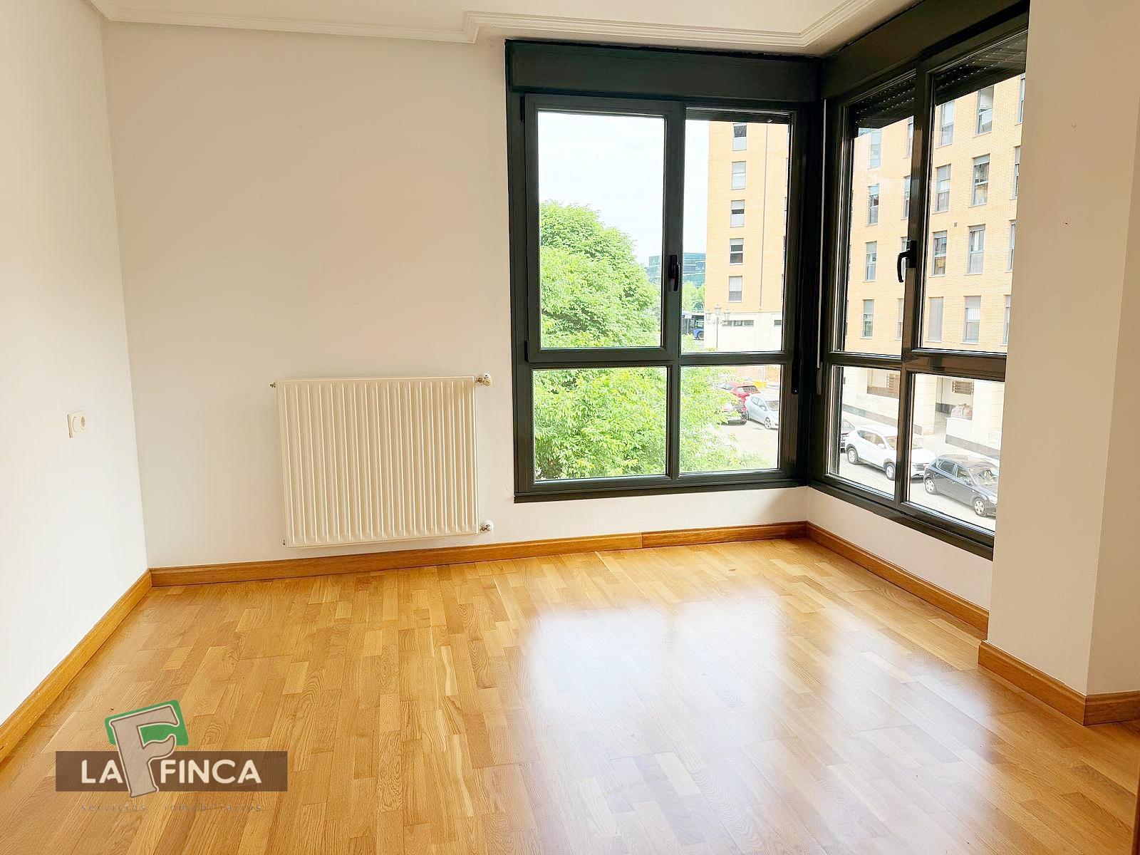 Venta de piso en Oviedo