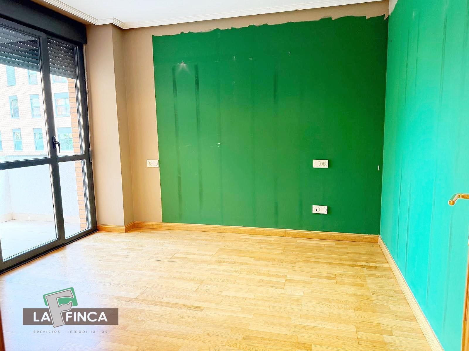 Venta de piso en Oviedo