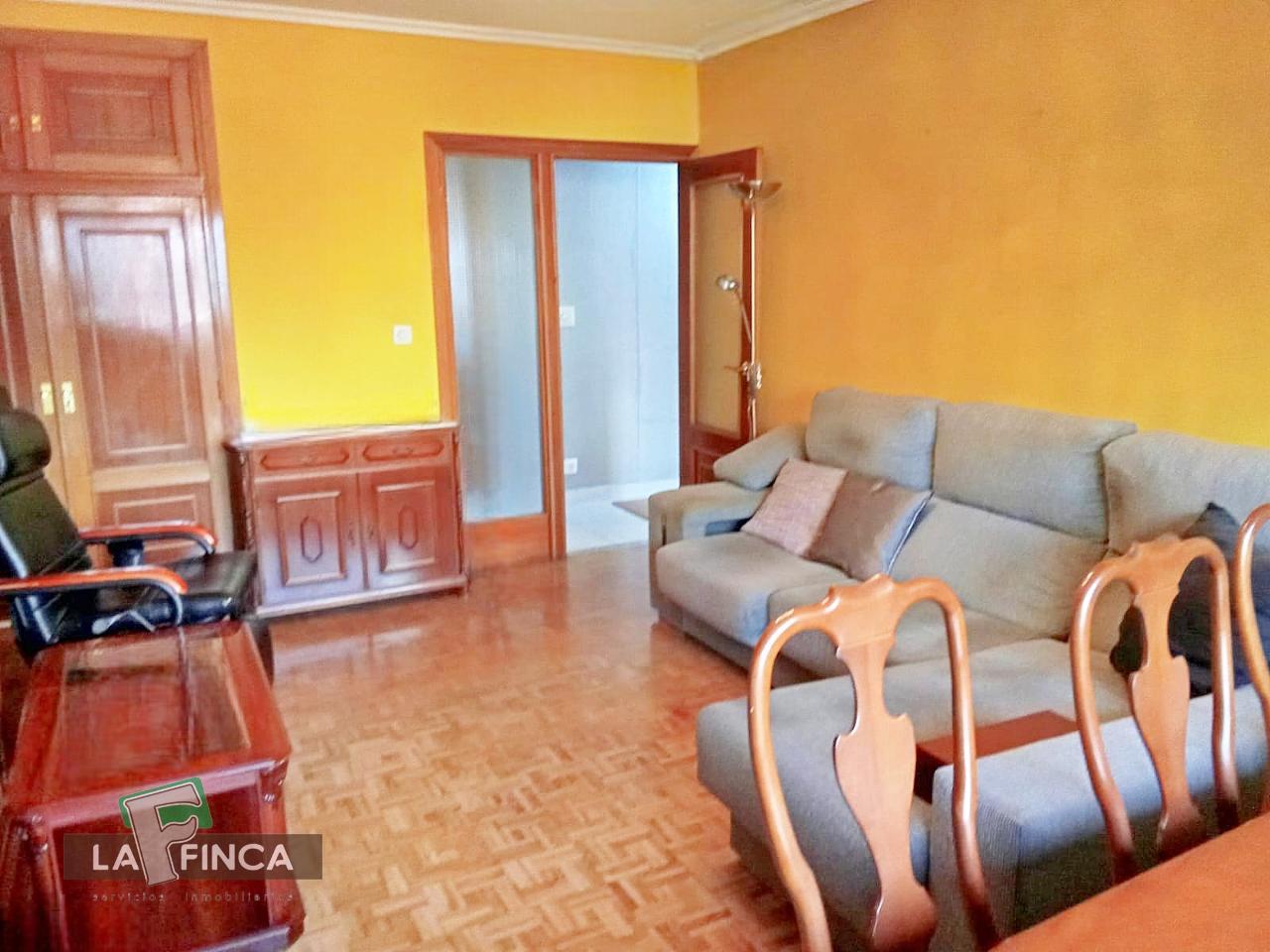 Venta de piso en Oviedo