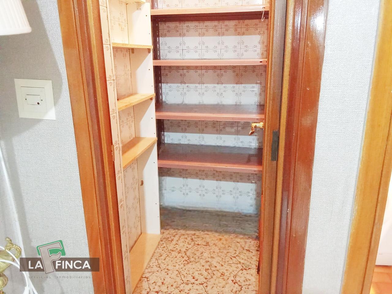 Venta de piso en Oviedo