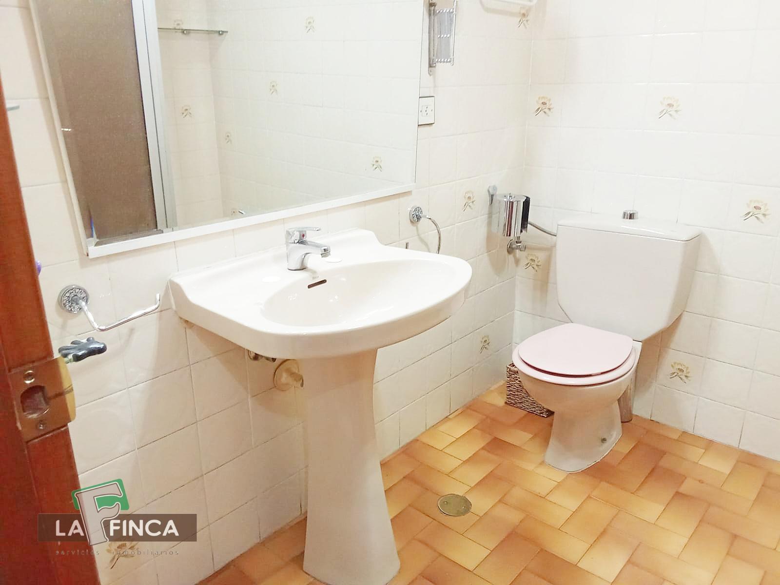 Venta de piso en Oviedo