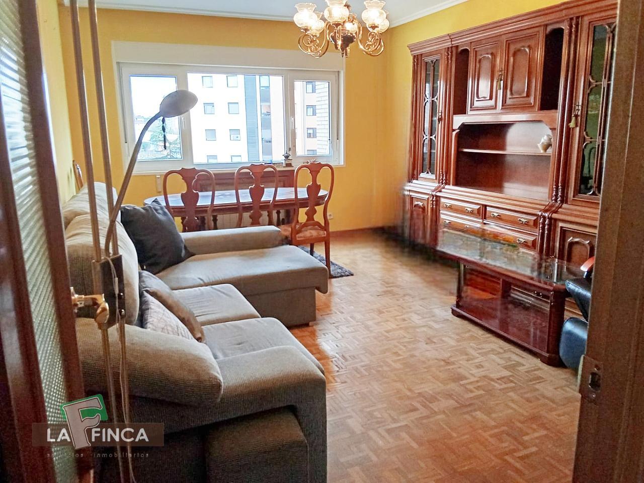 Venta de piso en Oviedo