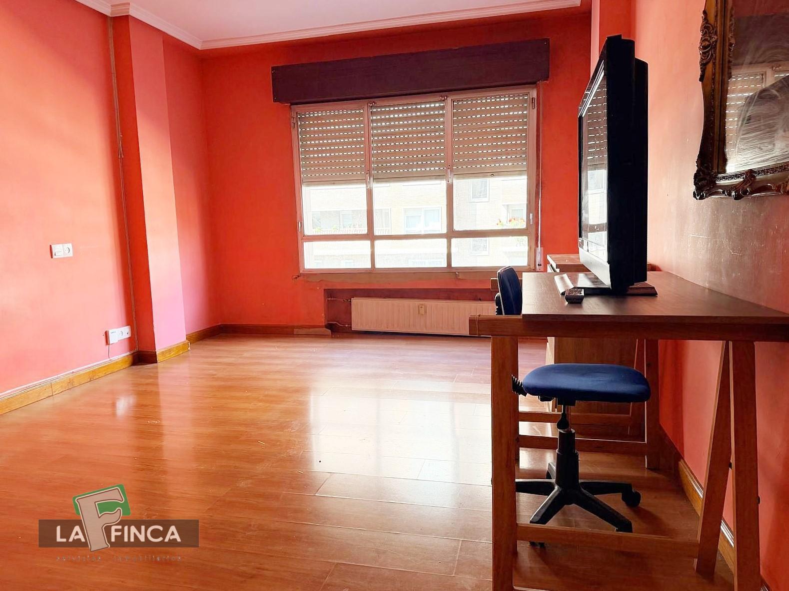 Venta de piso en Oviedo