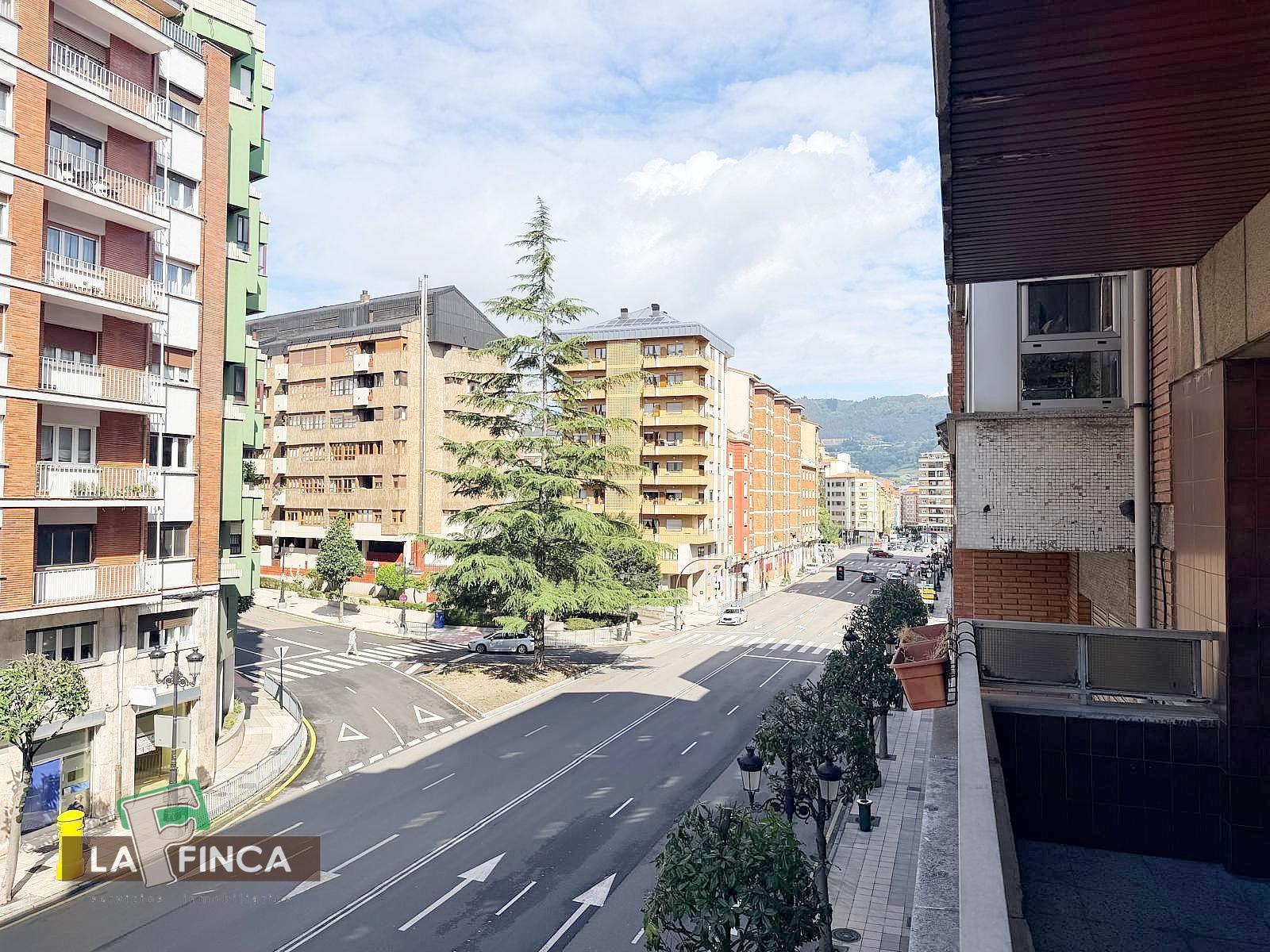 Venta de piso en Oviedo