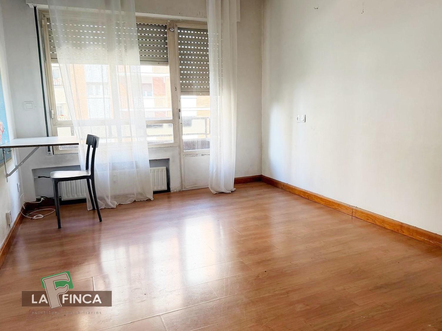 Venta de piso en Oviedo