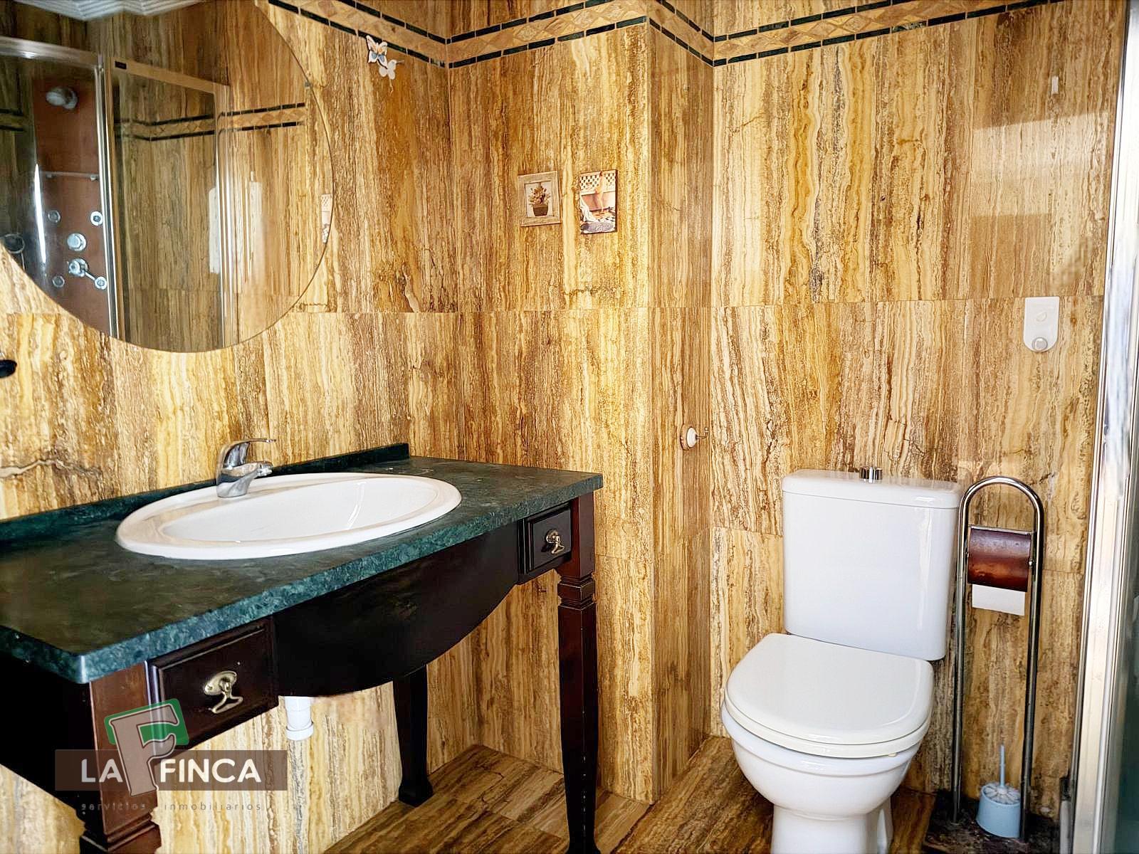 Venta de piso en Oviedo