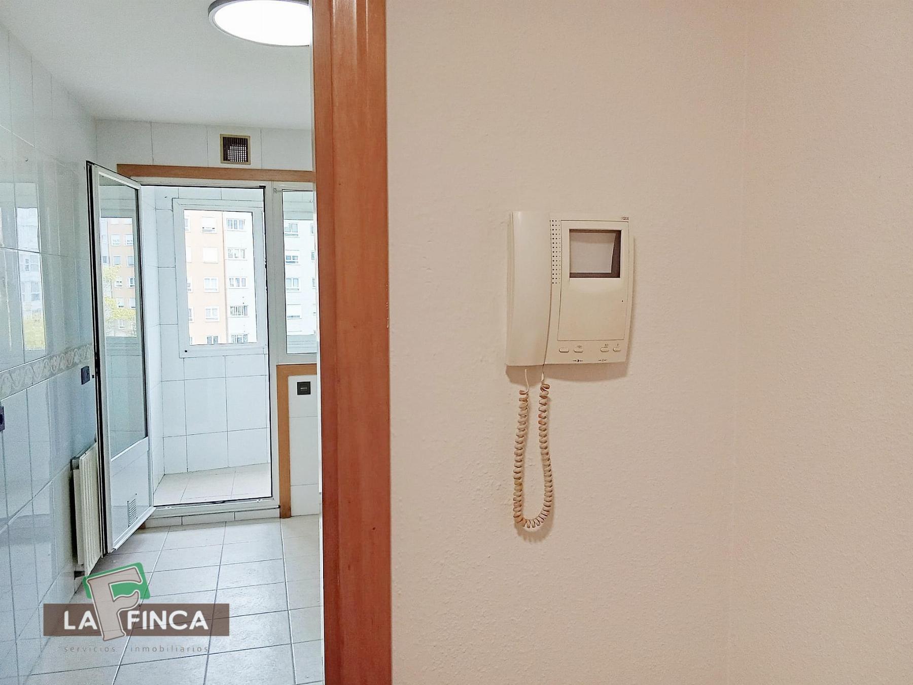 Venta de piso en Oviedo
