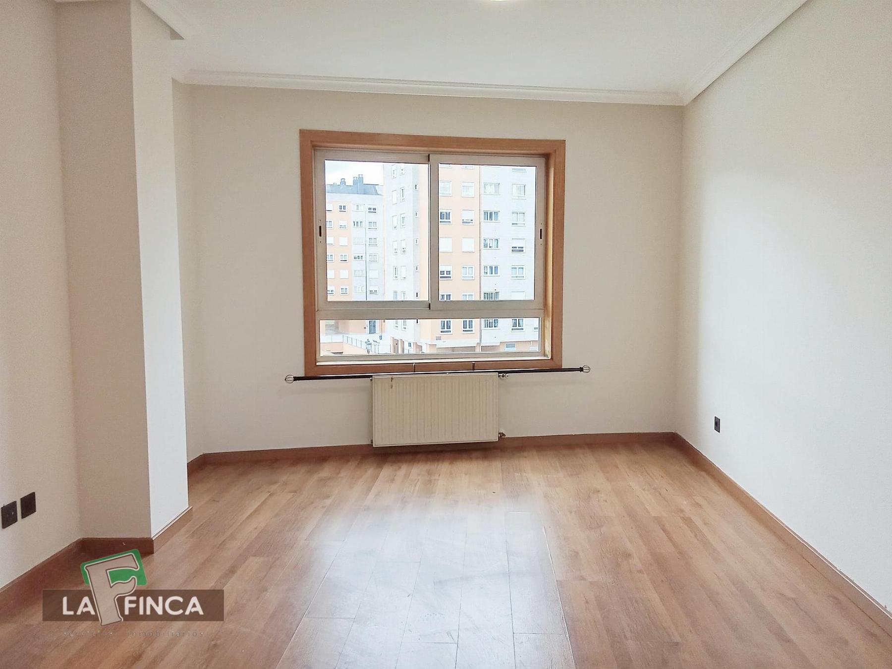 Venta de piso en Oviedo