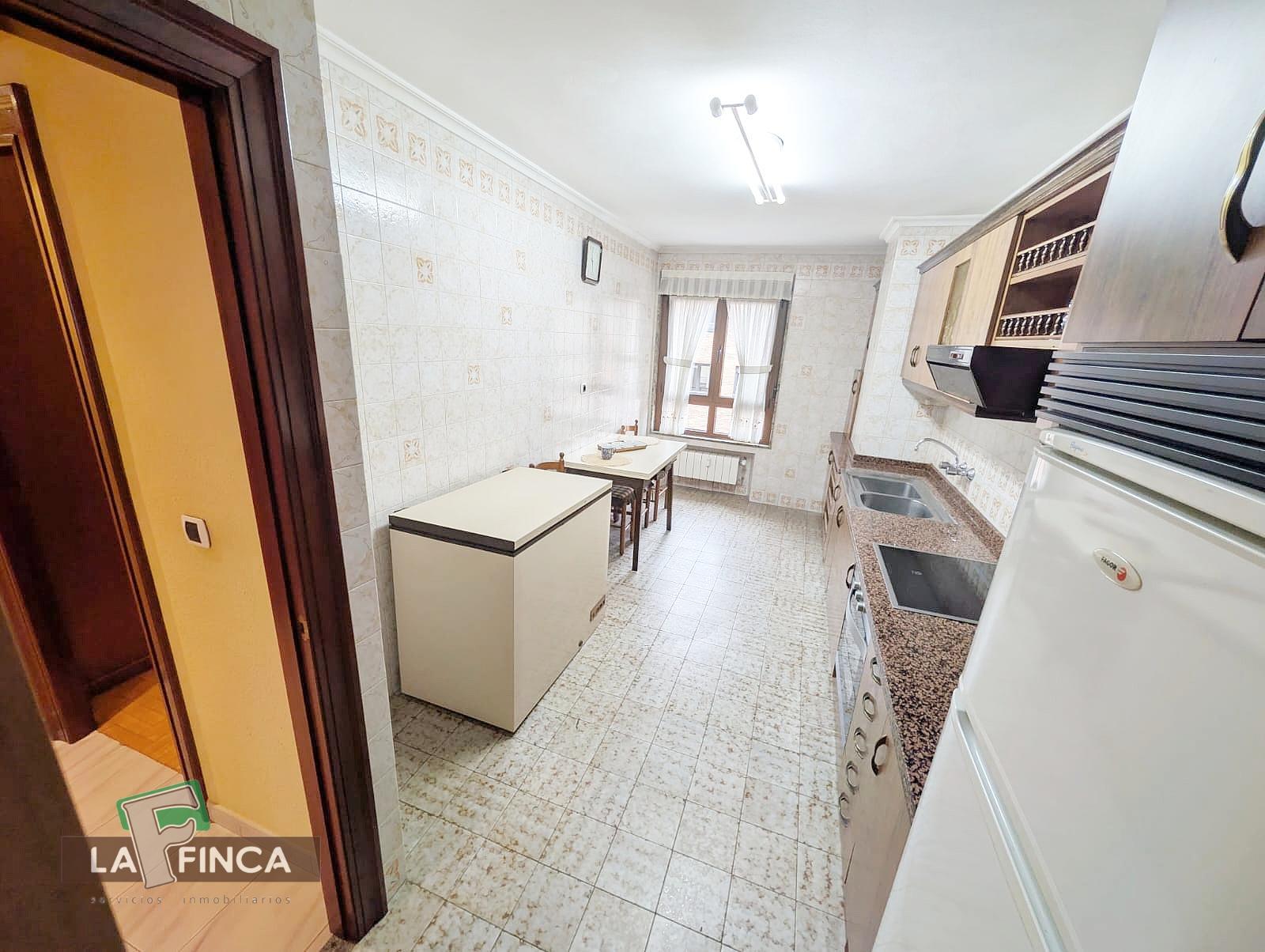 Venta de piso en Oviedo