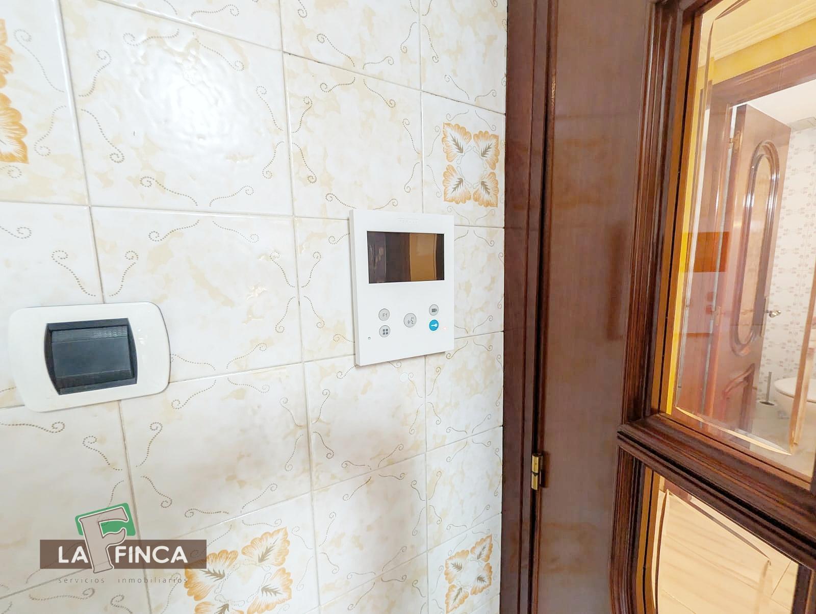 Venta de piso en Oviedo