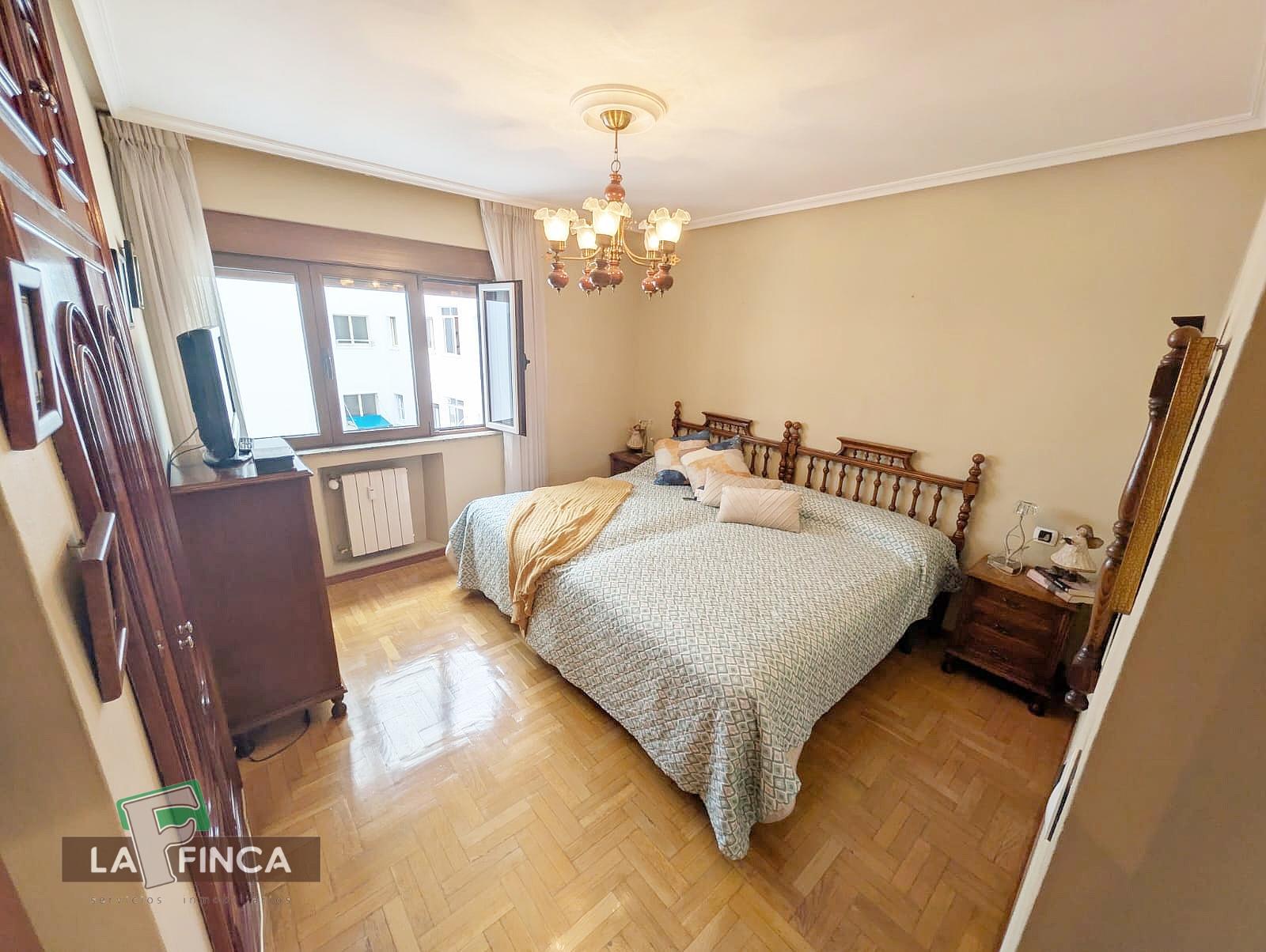 Venta de piso en Oviedo