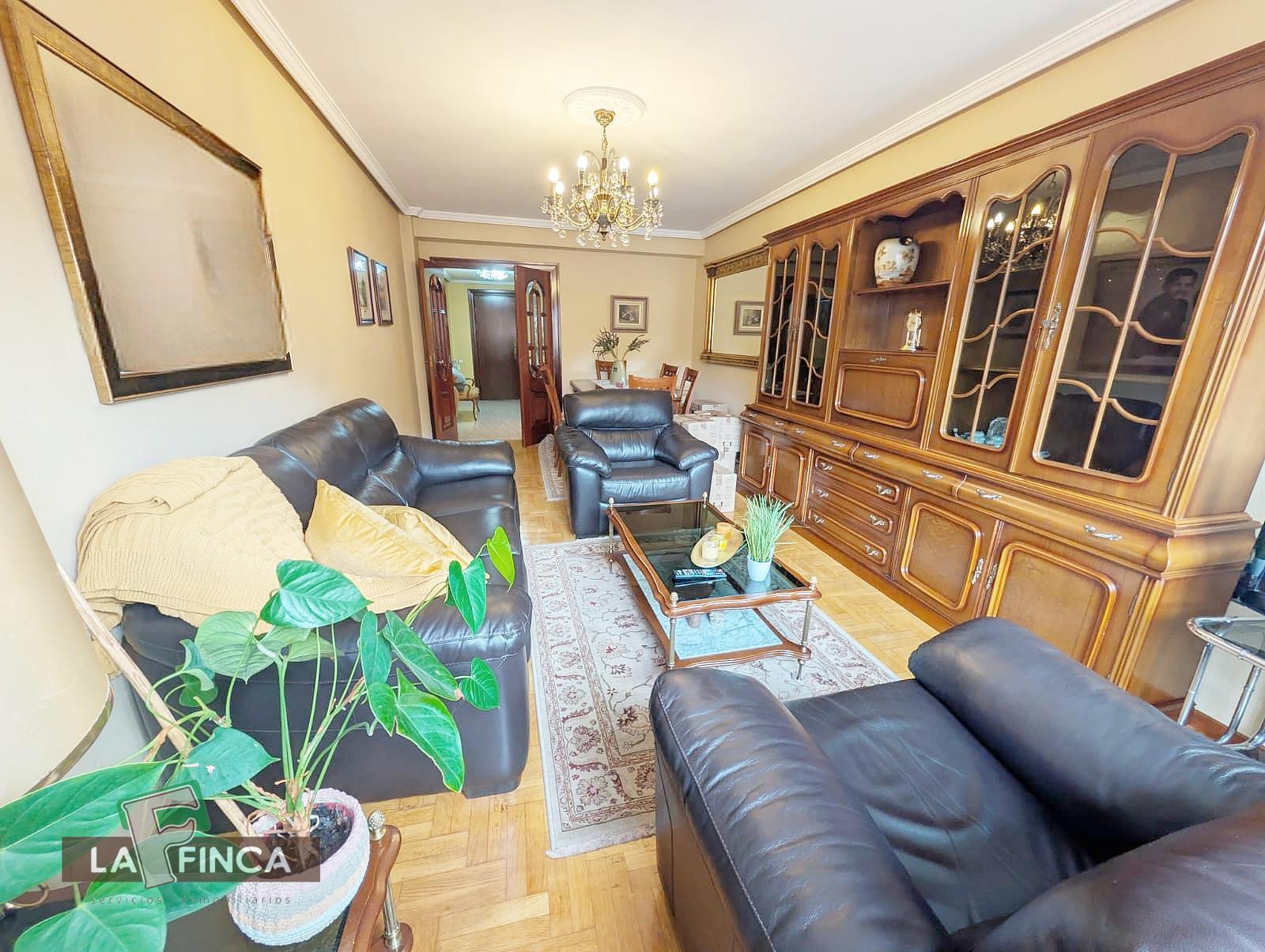 Venta de piso en Oviedo