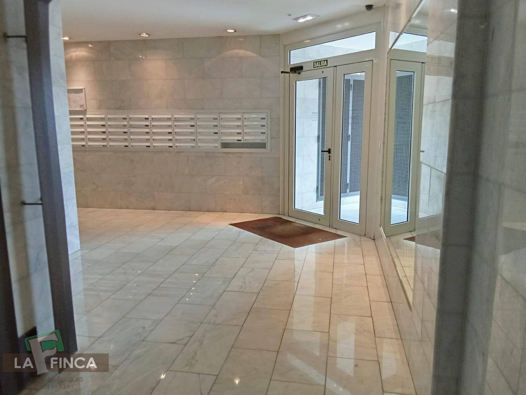 Venta de estudio en Oviedo
