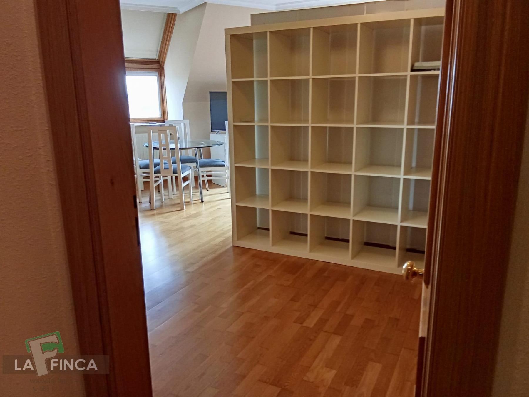 Venta de estudio en Oviedo