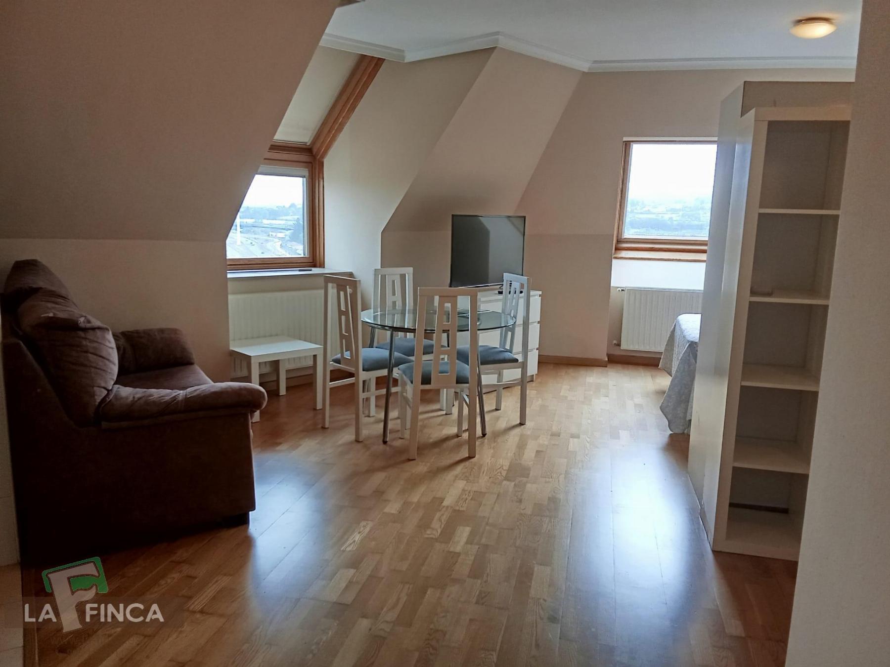 Venta de estudio en Oviedo