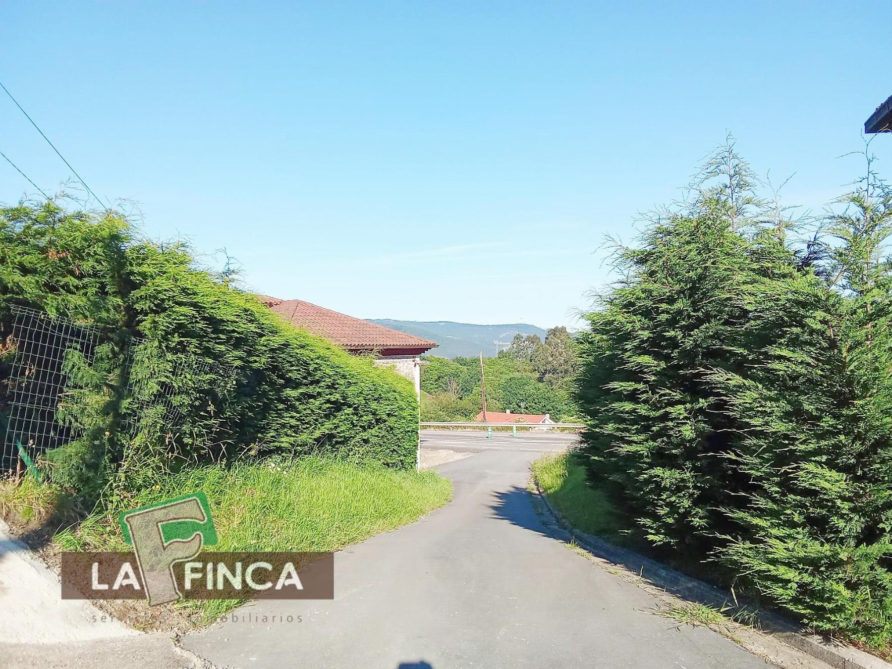 Venta de terreno en Soto del Barco Concejo