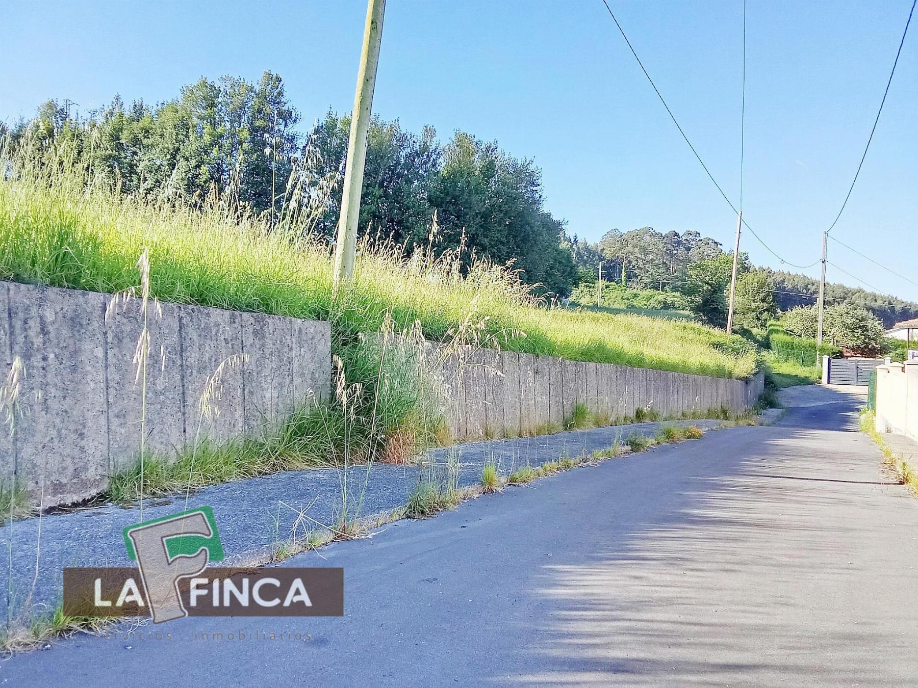 Venta de terreno en Soto del Barco Concejo