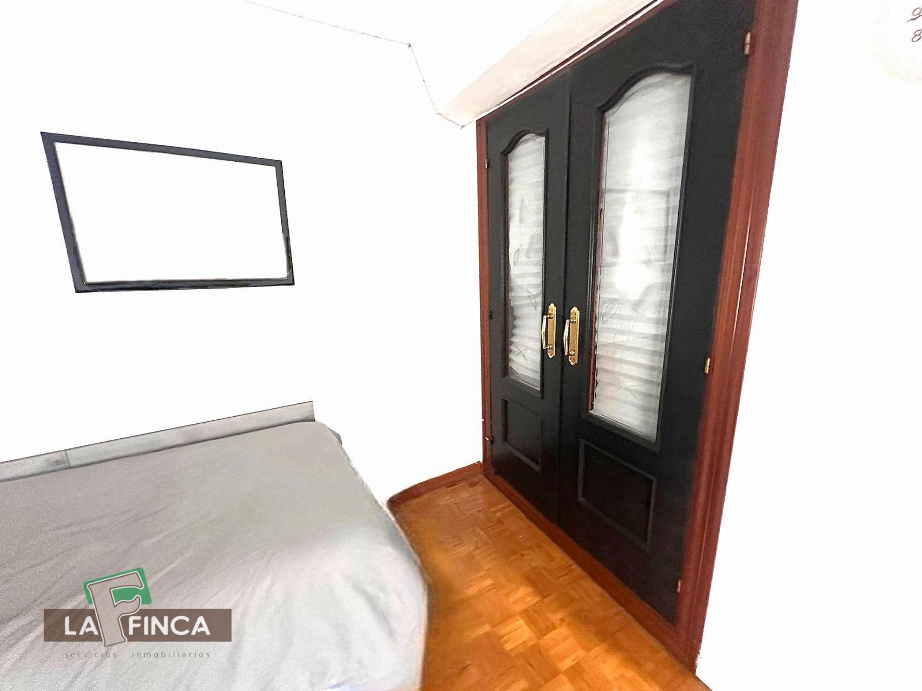 Venta de piso en Oviedo
