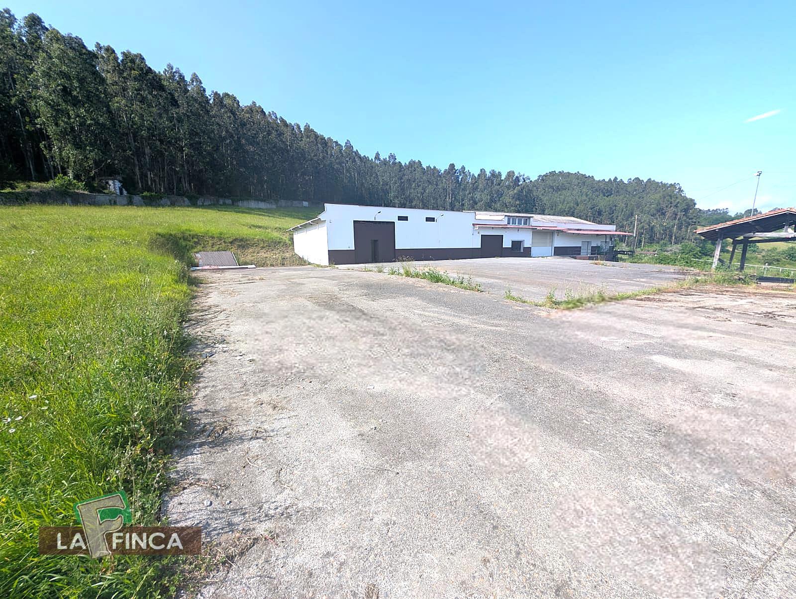 Venta de nave en Pravia