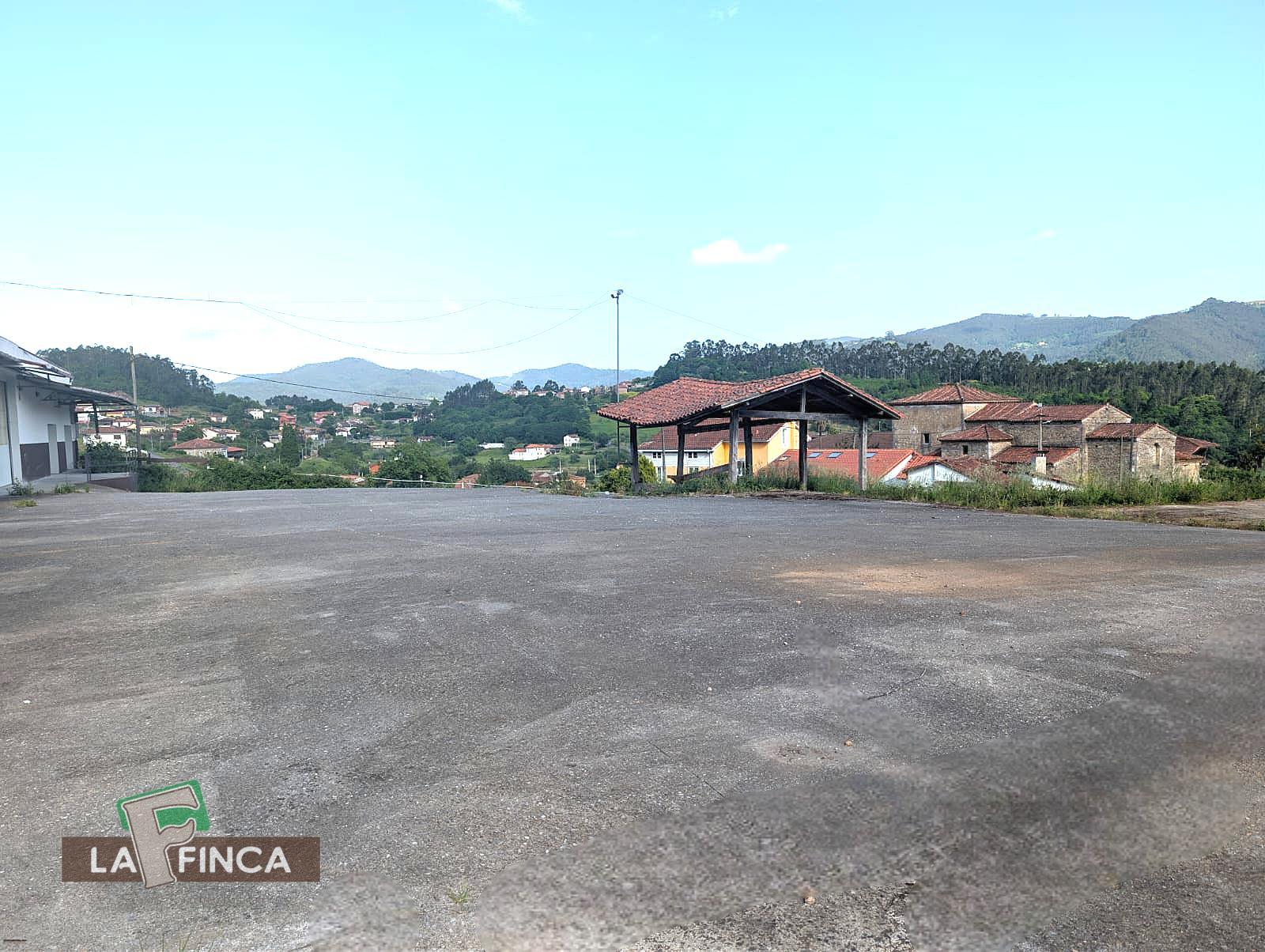 Venta de nave en Pravia
