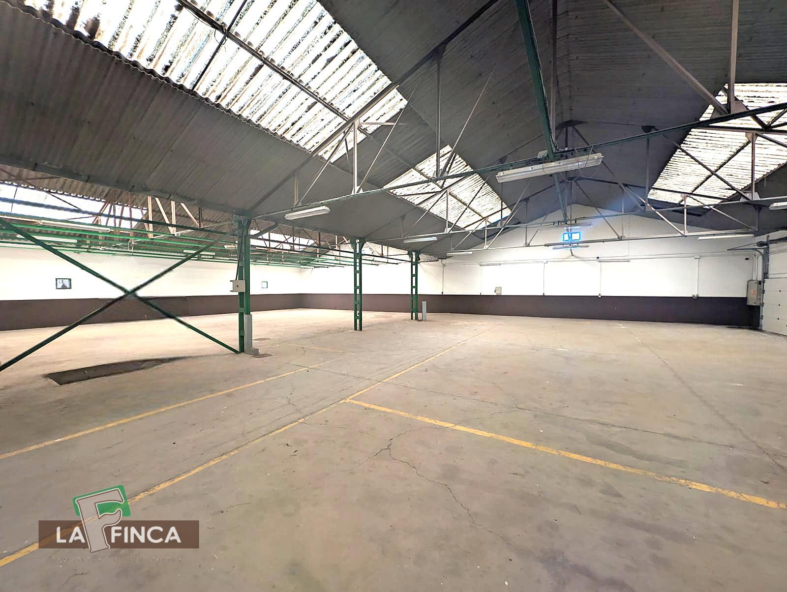 Venta de nave en Pravia