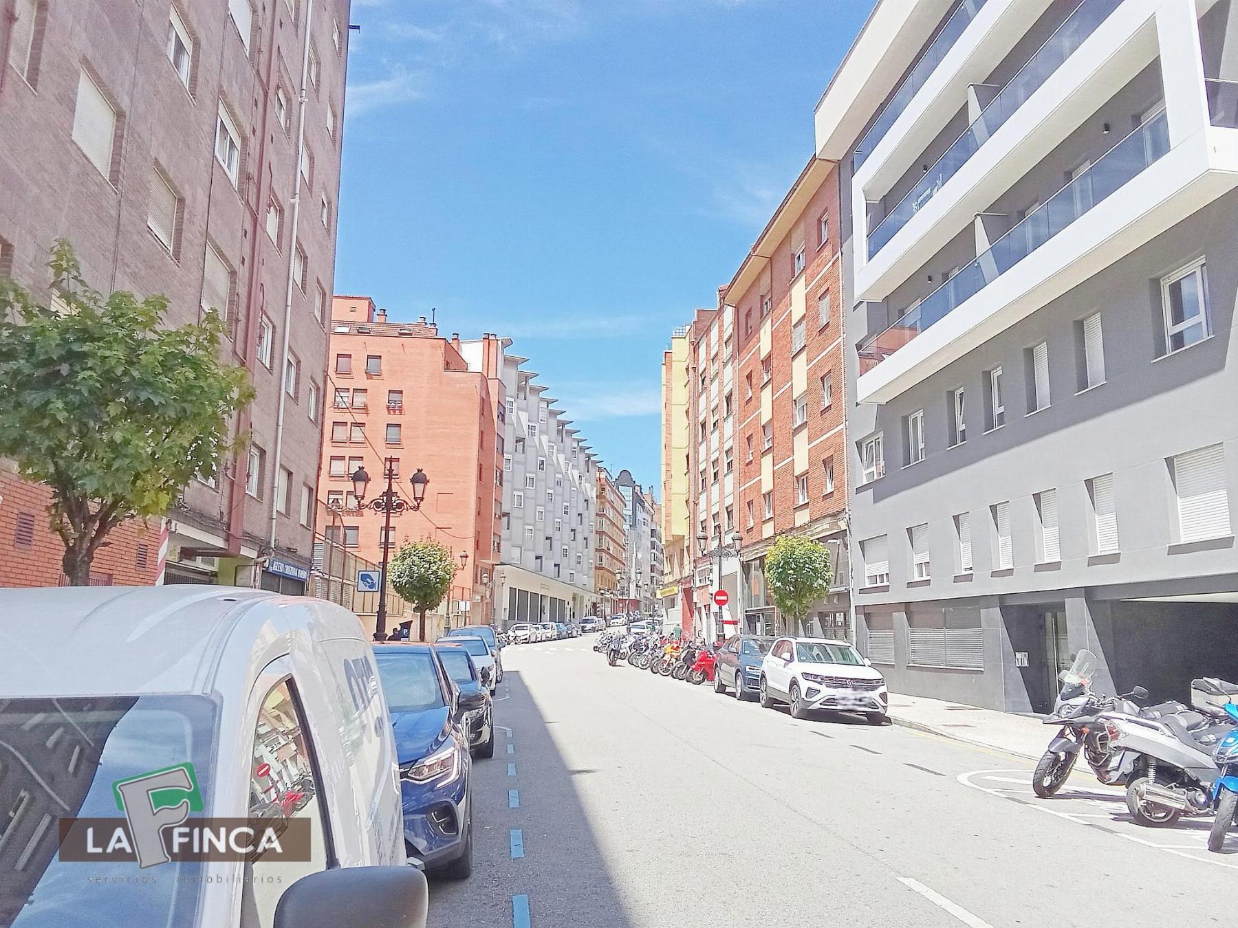 Venta de piso en Oviedo