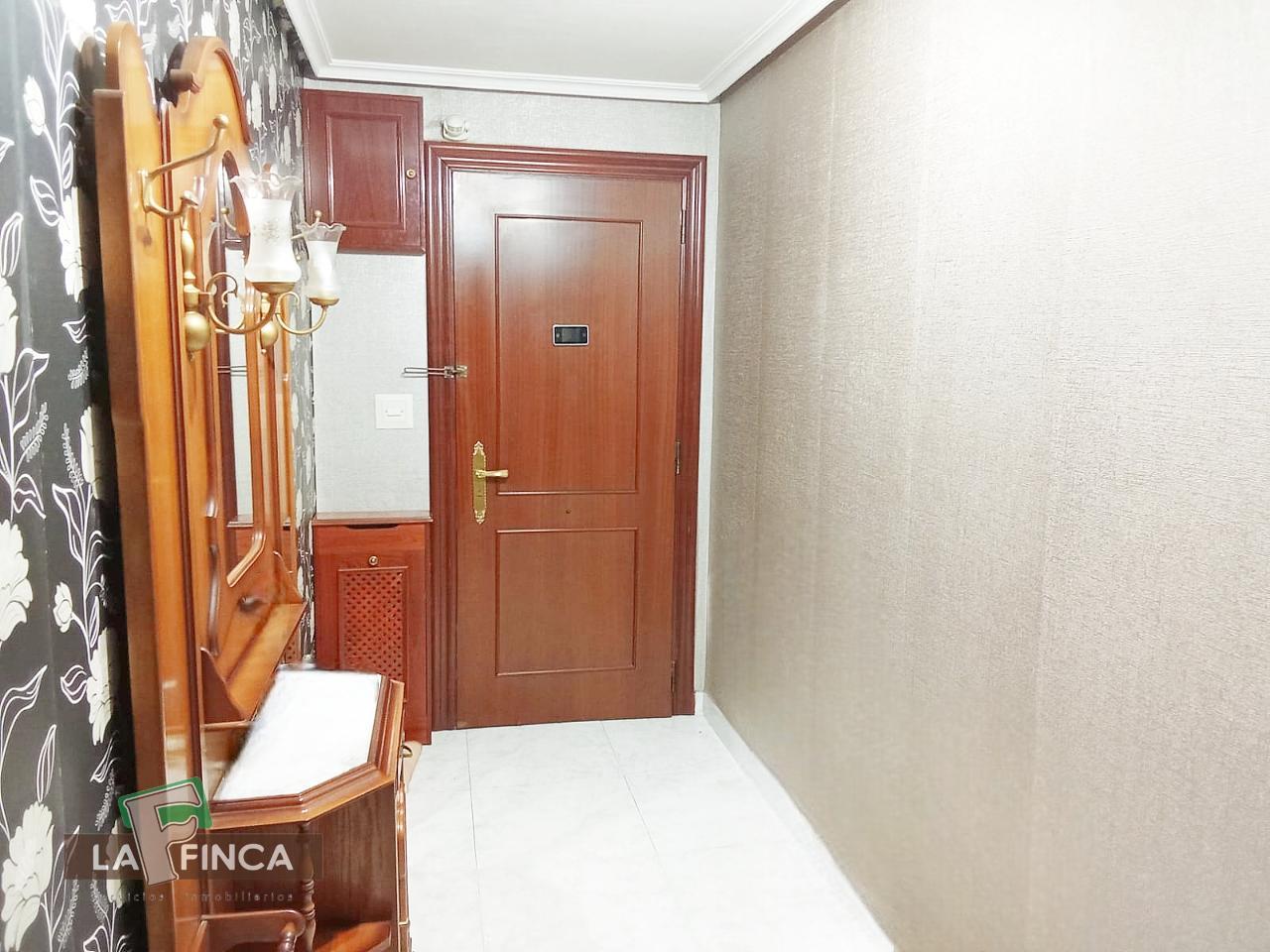 For sale of flat in Oviedo