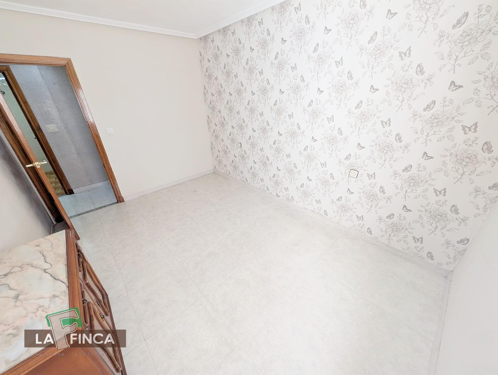 Venta de piso en Oviedo