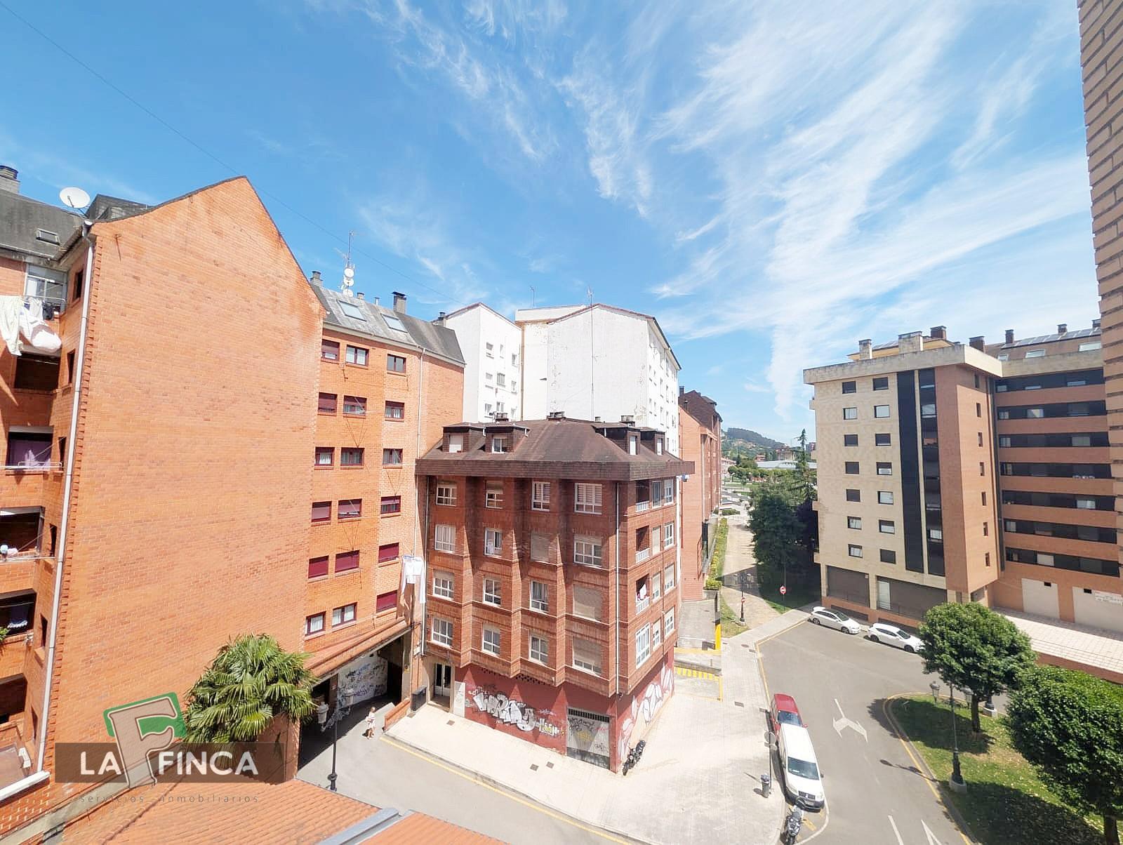 Venta de piso en Oviedo