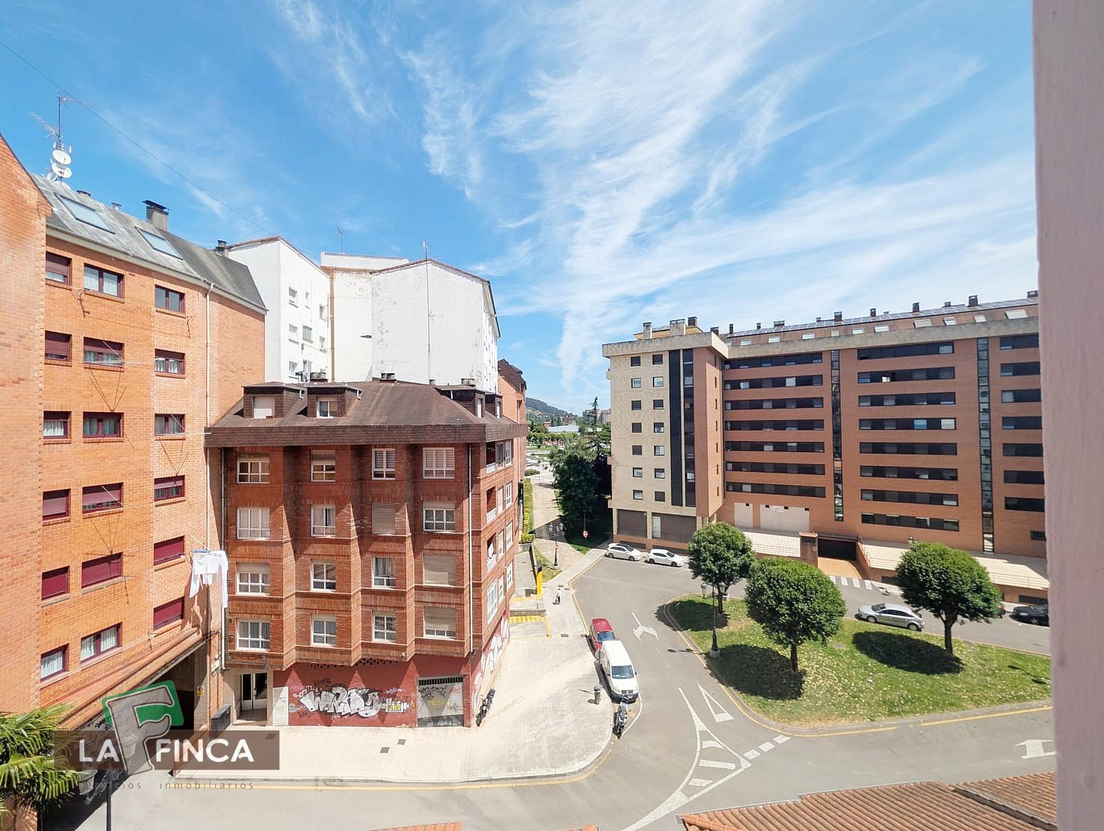 Venta de piso en Oviedo
