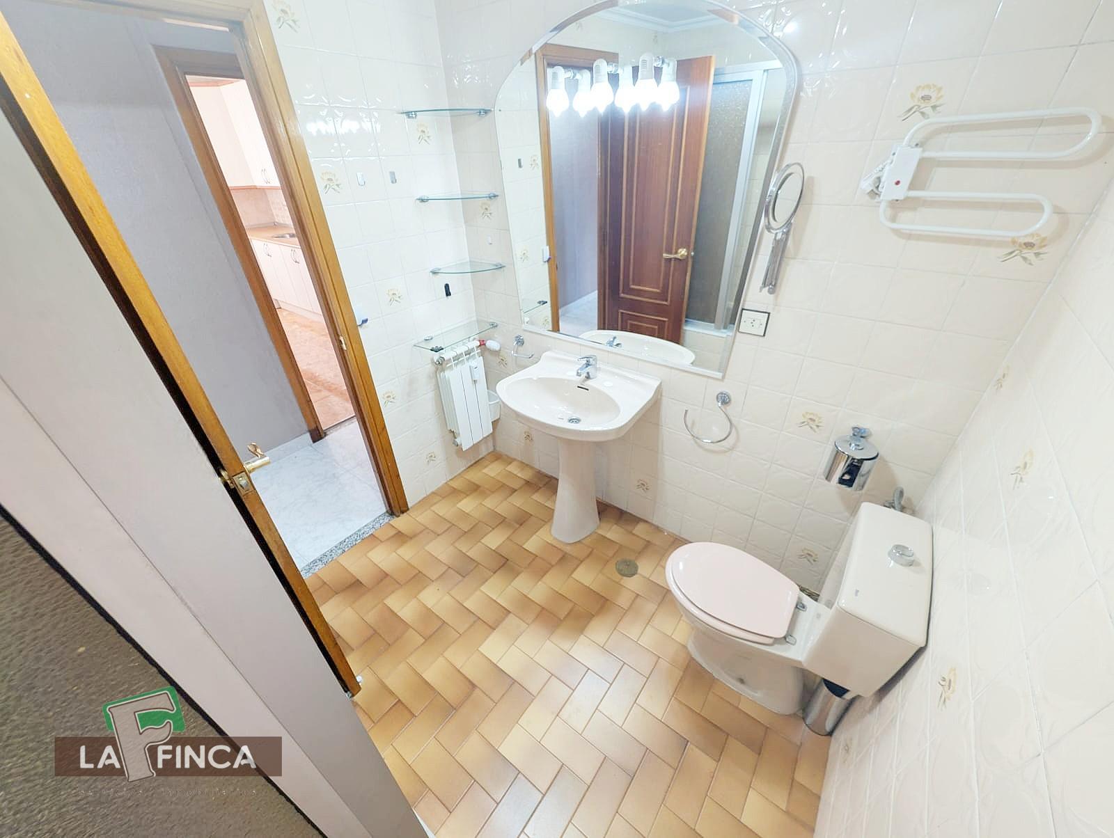 Venta de piso en Oviedo