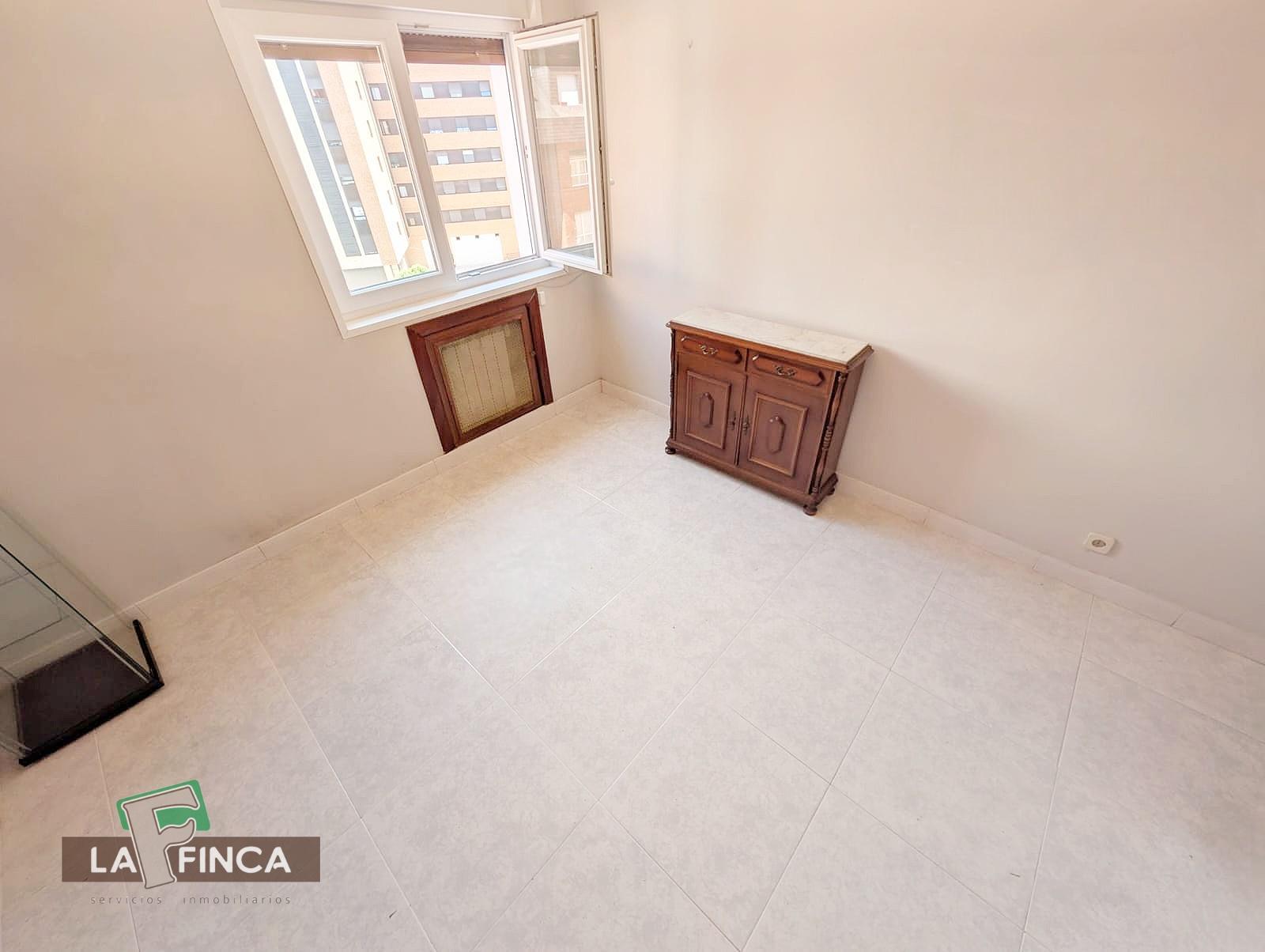 Venta de piso en Oviedo